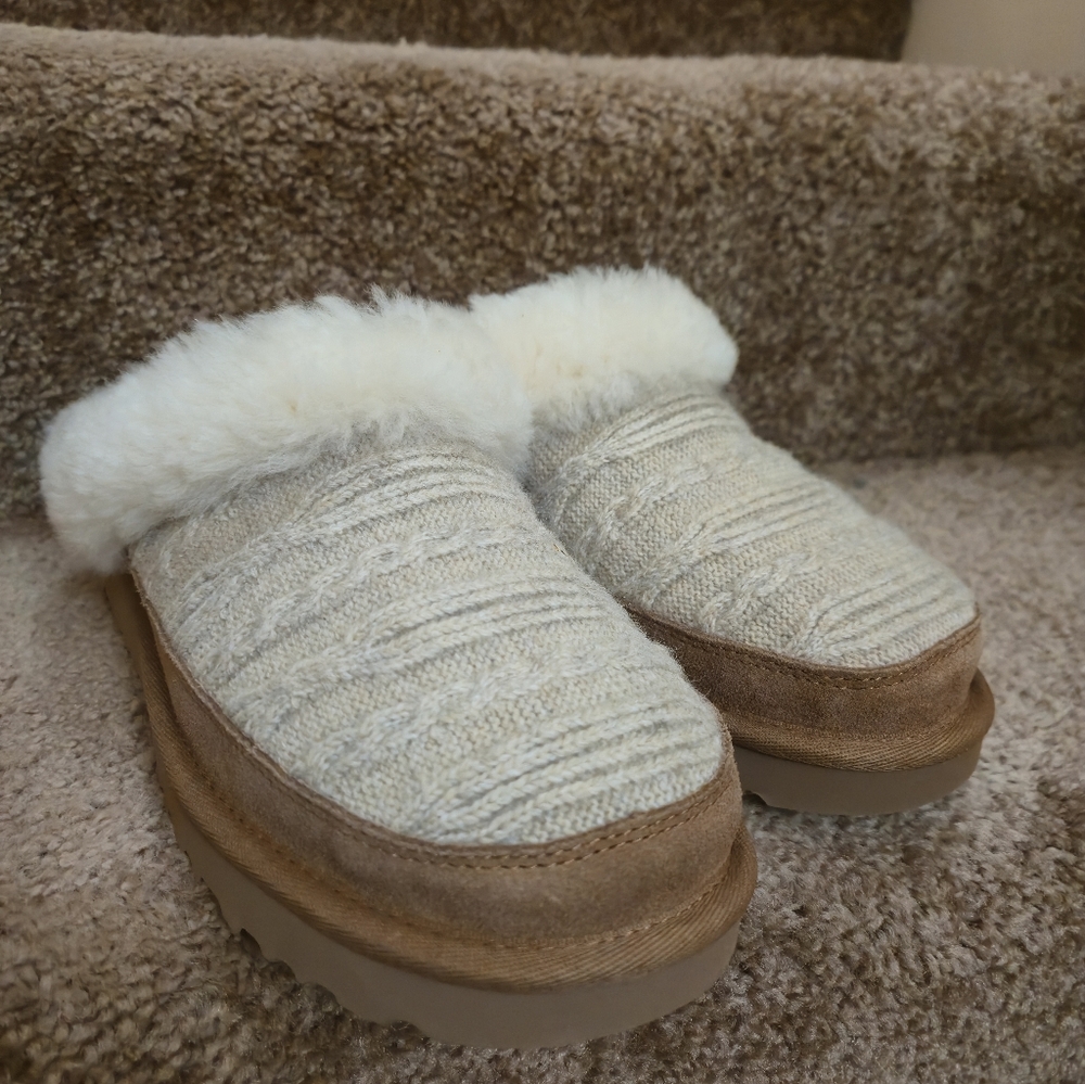 UGG Cluggette Cable Knit Slipper - Picture 10 of 15